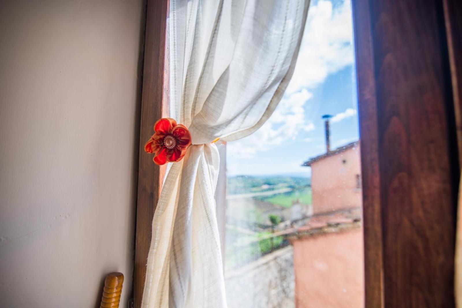 *La Torre Di Amelia* Nel Cuore Dell' Umbria 外观 照片
